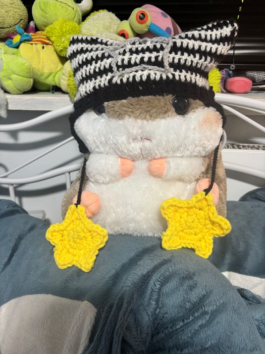 Czapka rencznie robiona szydełko alternative kocie uszy gwiazdki