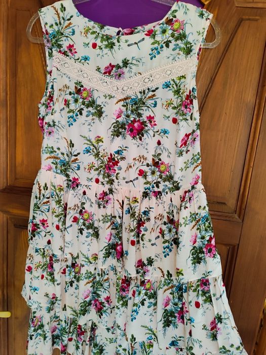 Letnia sukienka z falbankami xl