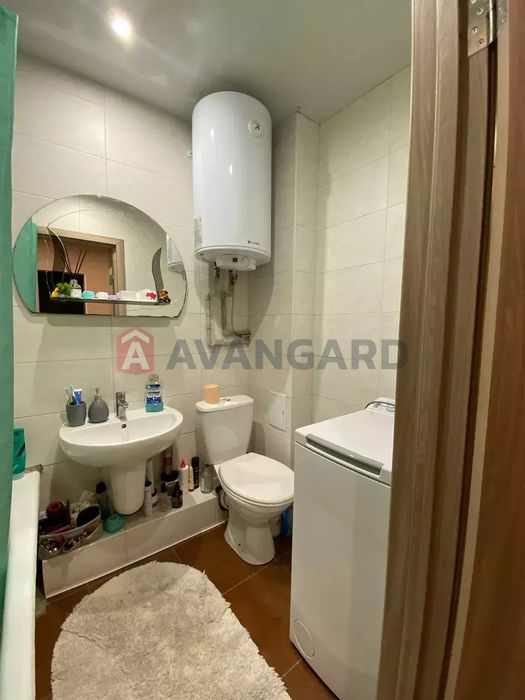 Продам 1к.кв 39кв.м пр.О.Поля 2поверх /12 з меблями та технікою