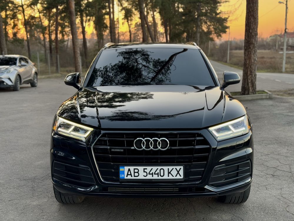 Audi Q5 80A Premium plus 2018 ( рідна фарба)