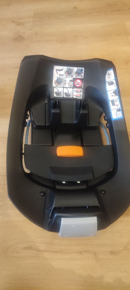 Fotelik + baza Cybex Aton 5