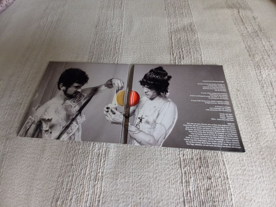 Cd dos MGMT em perfeito estado