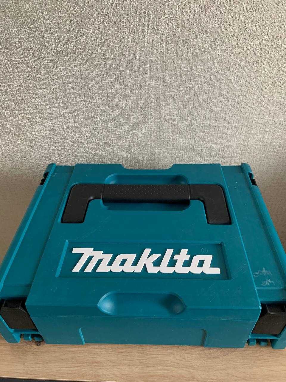 Гайковерт Makita DTW301  21V  5.0Ah Безщітковий гайкокрут 2 акб