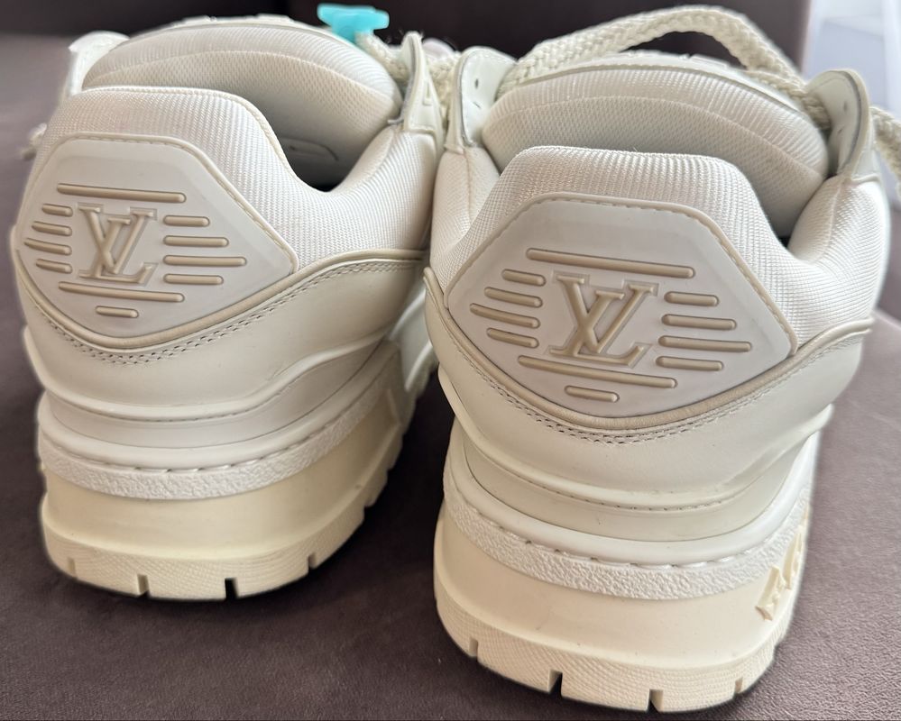 60. Louis Vuitton LV Trainer Maxi White