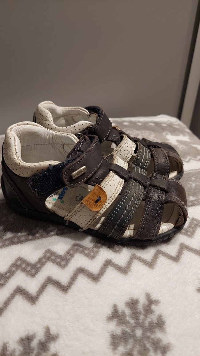 Sandalki, buciki Lasocki r 21