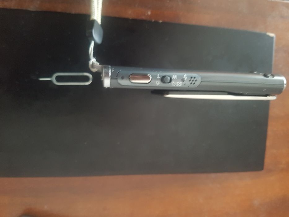 Câmera fotográfica vintage Sony 5.1 mega pixels