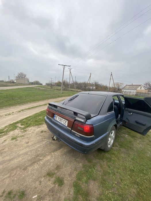 Продам Мазду 626 2.0 бензин