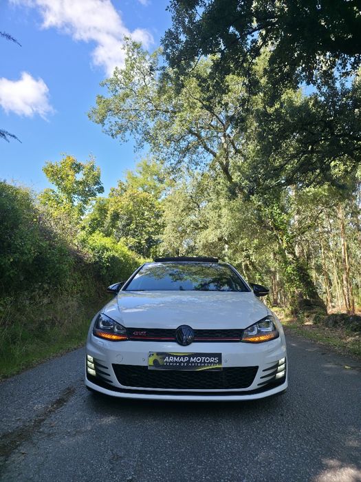 VW 7 GTI DSG teto de abrir
