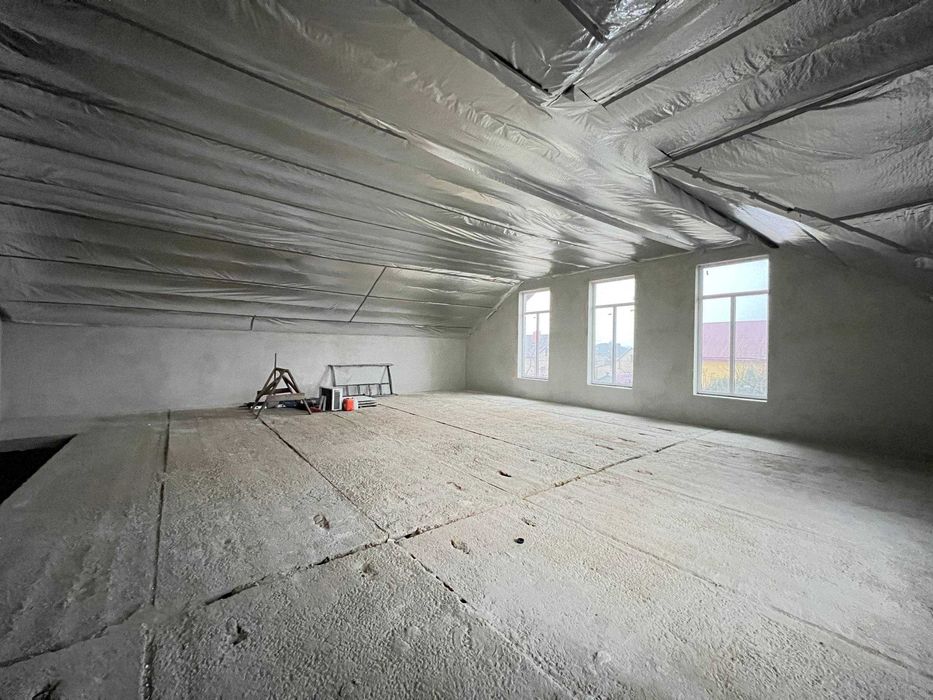 Оренда приміщення в с.Рясне-Руське, при трасі М10