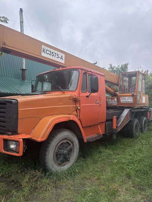 Автокран на базі Зіл ГЯ-133