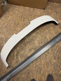 RENAULT MEGANE III spoiler lotka klapy