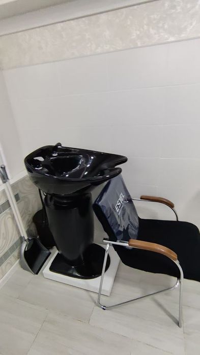 Продается парикмахерское оборудование