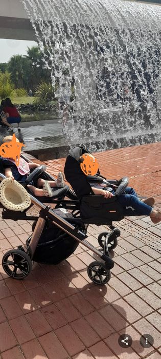 Carro duo gêmeos bebecar