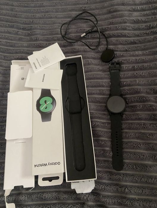 Galaxy watch4 stan idealny nie noszony