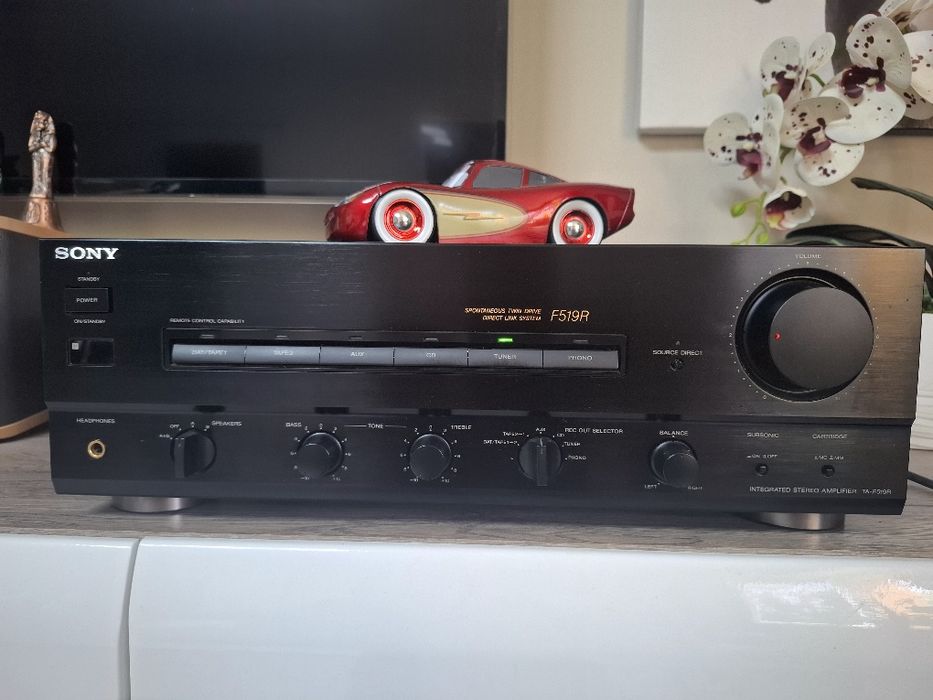 Wzmacniacza stereo Sony TA-F519R idealny. Made in Japan.