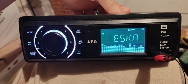 Radioodtwarzacz samochodowy AEG AR 4027