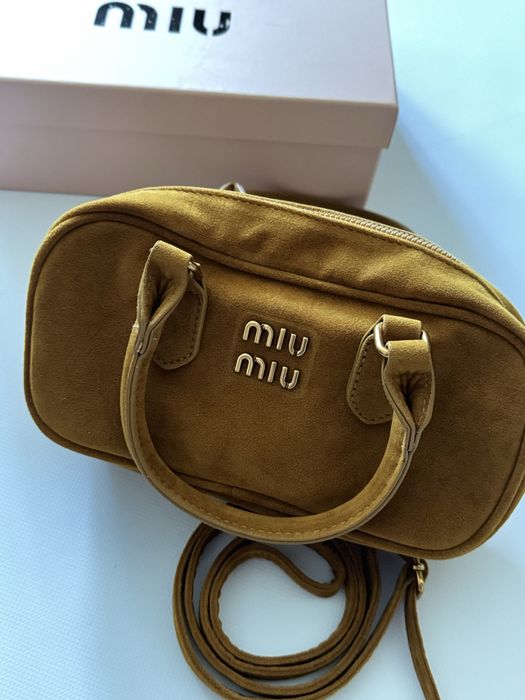 Жіноча сумка Miu Miu