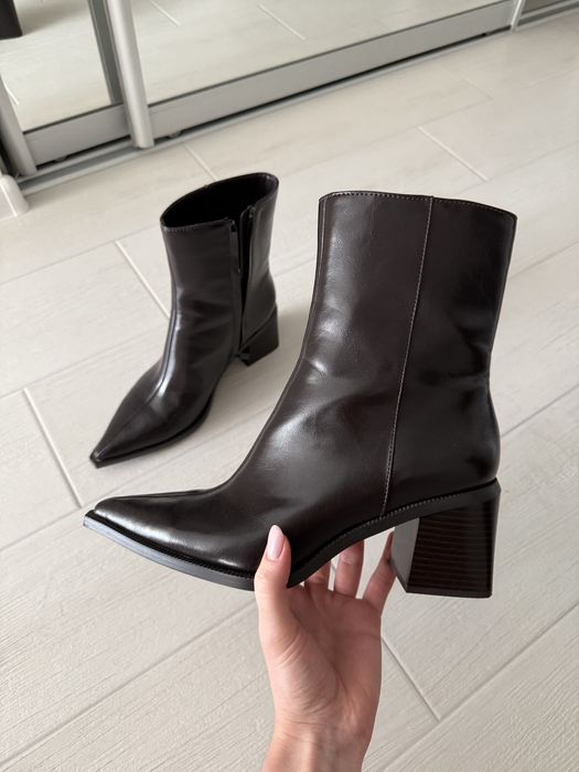 Демісезон ботільйони Zara