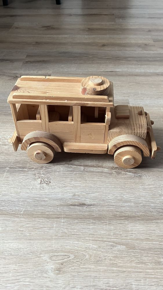 Drewniany autobus dekoracja zabawka