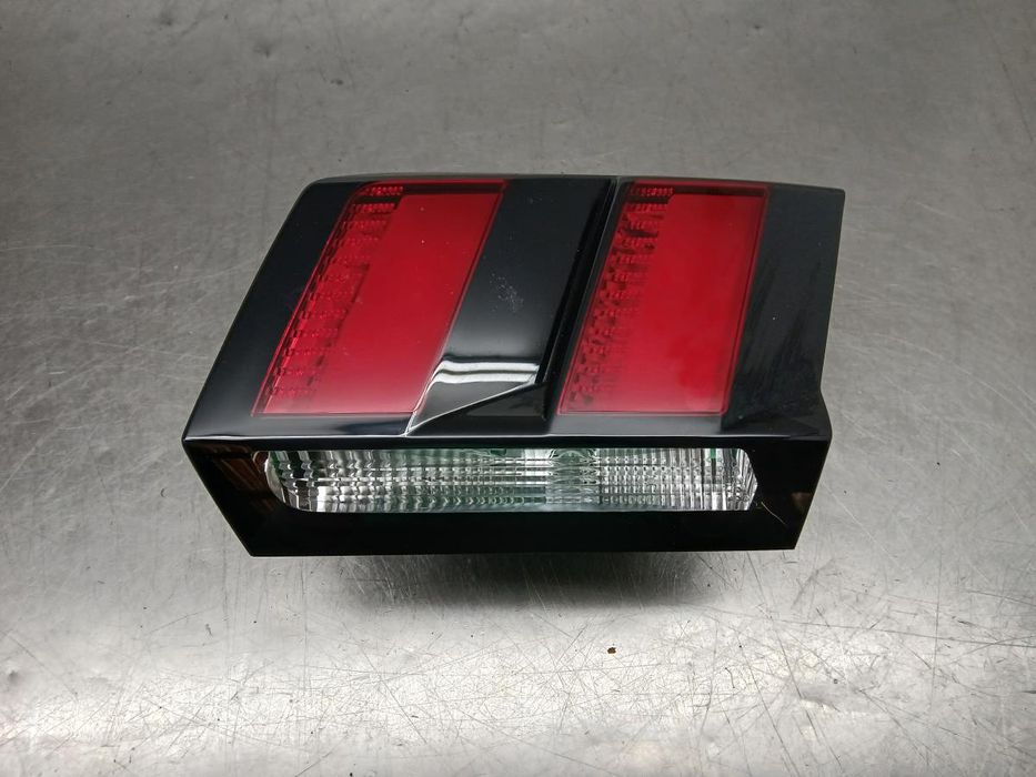 Farolim da mala direito PEUGEOT 3008 II (M_)