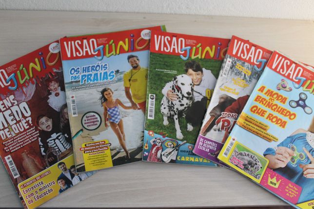 Revistas visão com jogos e atividades