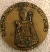 Medalha, S. Bento das Peras, Rio Tinto.