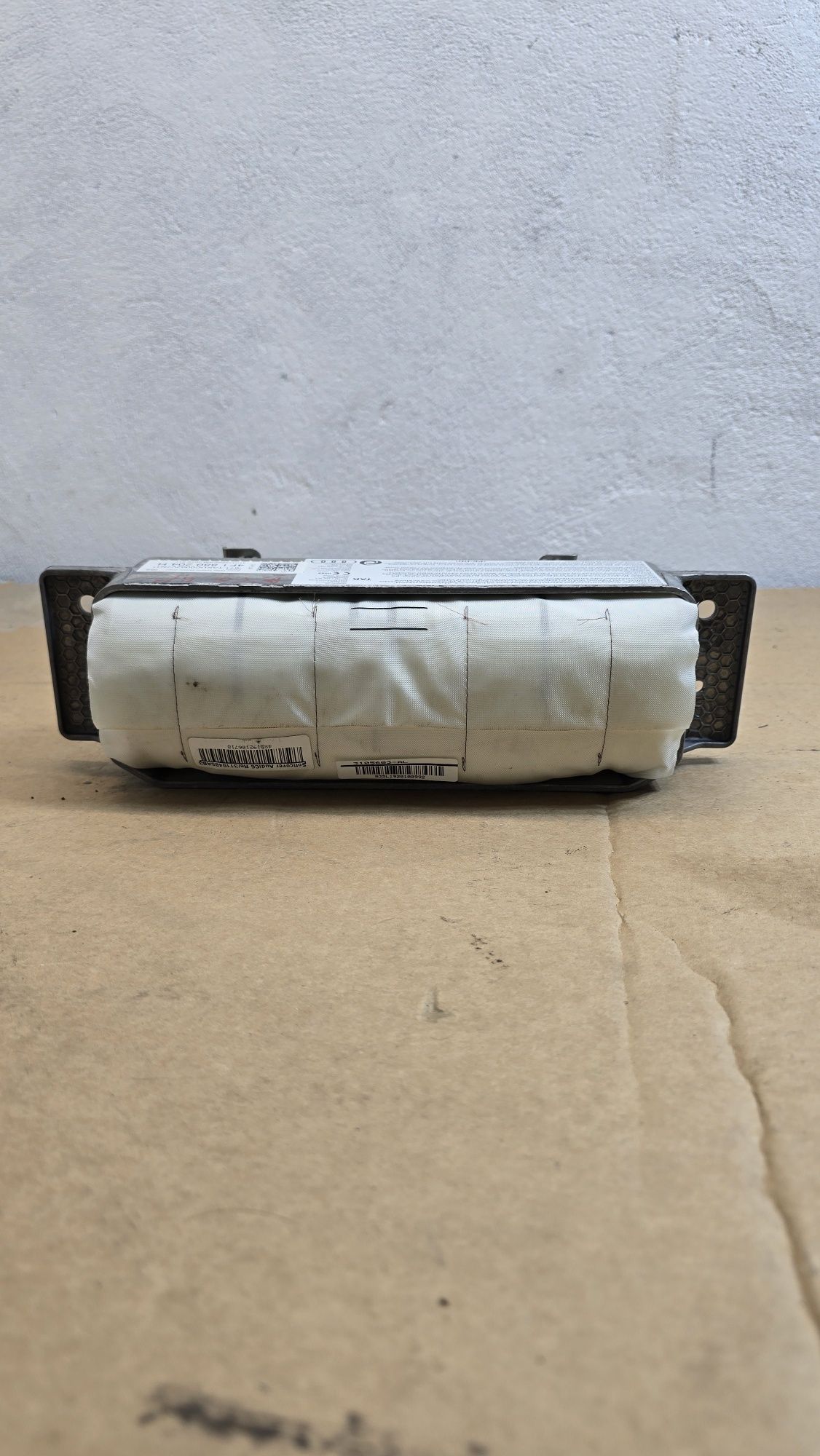Deska kokpit pasy airbag Audi A6 C6