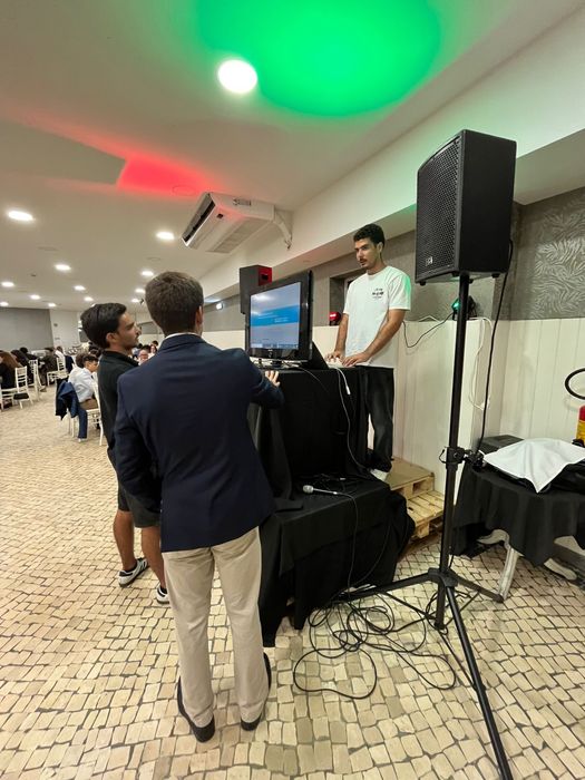 Serviço de karaoke