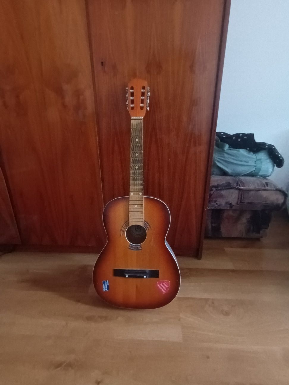 Gitara defil lub.