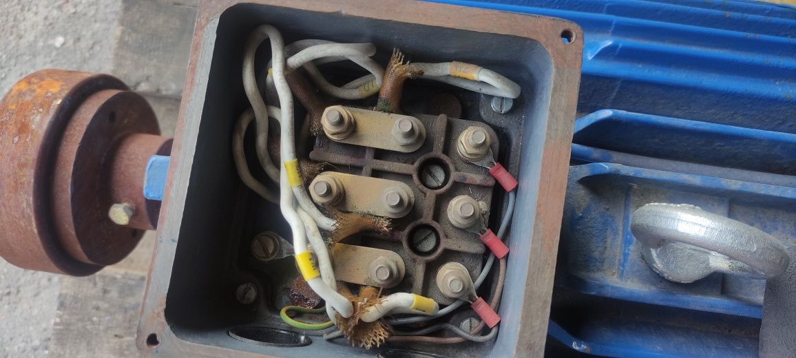 Silnik elektryczny 15 kw Tamel nie używany 1460 obrotow