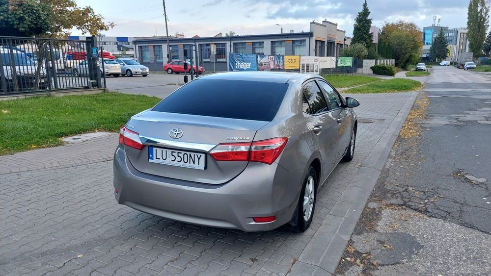 Corolla 2015/16 Polski salon bezkolizyjna