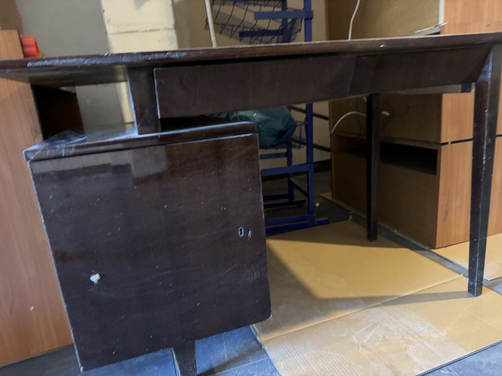 Biurko projekt M. Puchała stolik gabinet 1950 vintage retro PRL biurko