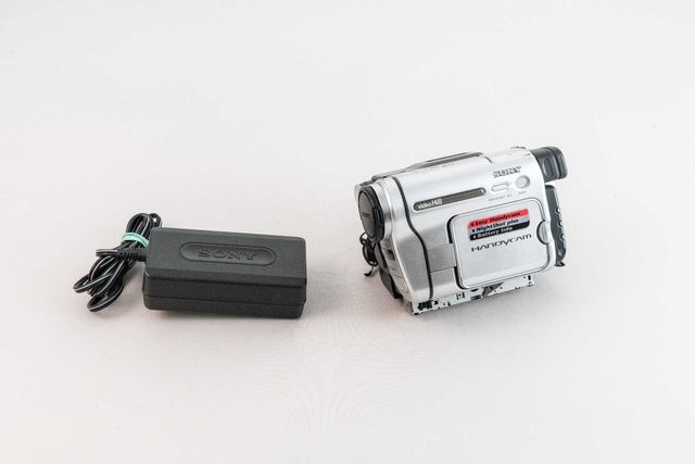 Kamera wideo Hi8 SONY HandyCam CCD-TRV238E