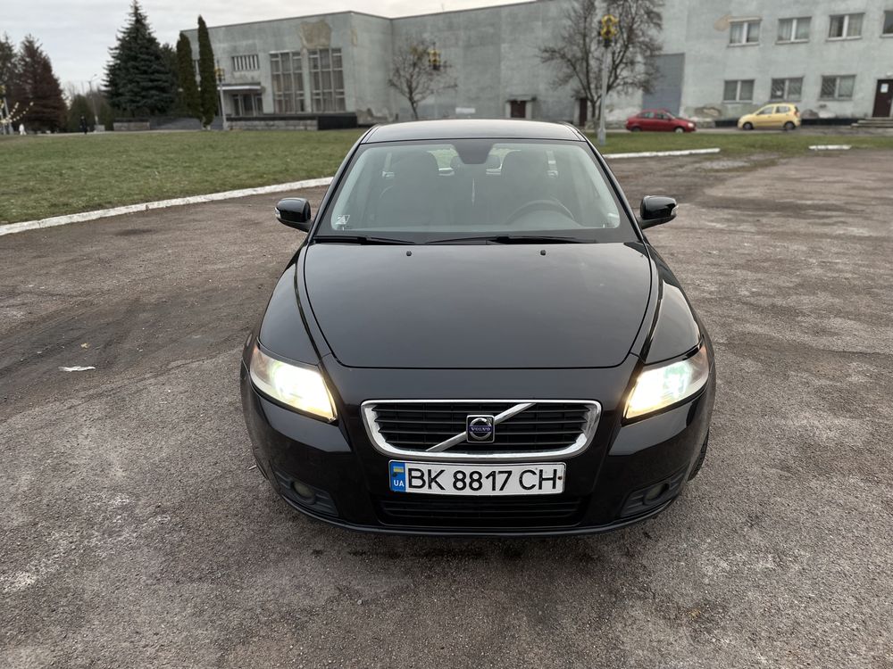 Продам Volvo v50