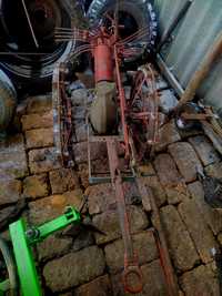 Копалка кінна перероблена під трактор