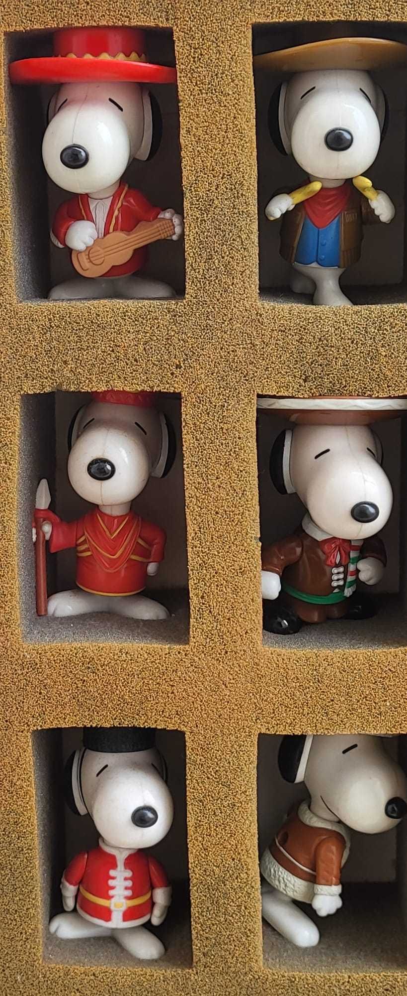 Colecção Vintage de figuras Snoopy em cx de coleccionador