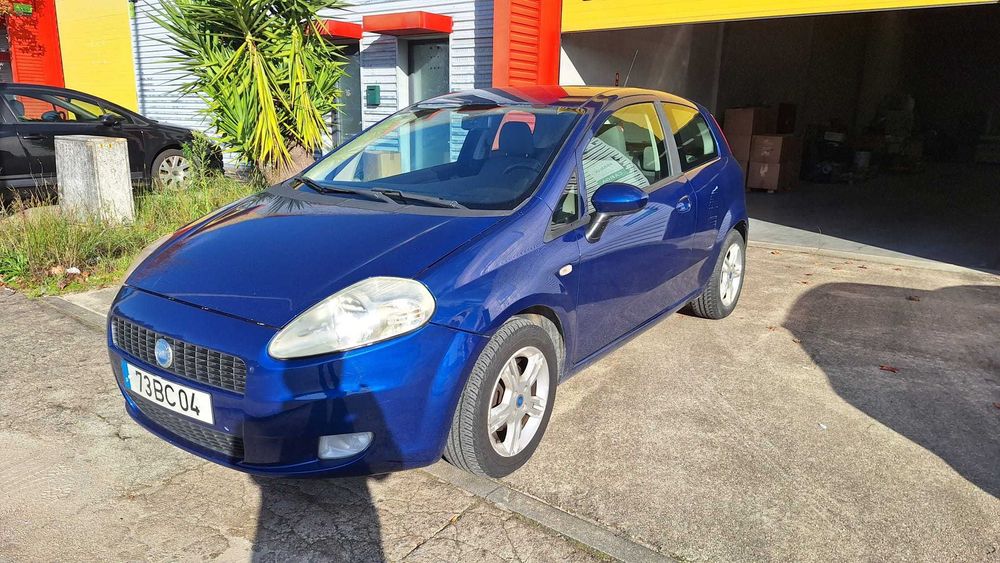 carro econômico em bom estado