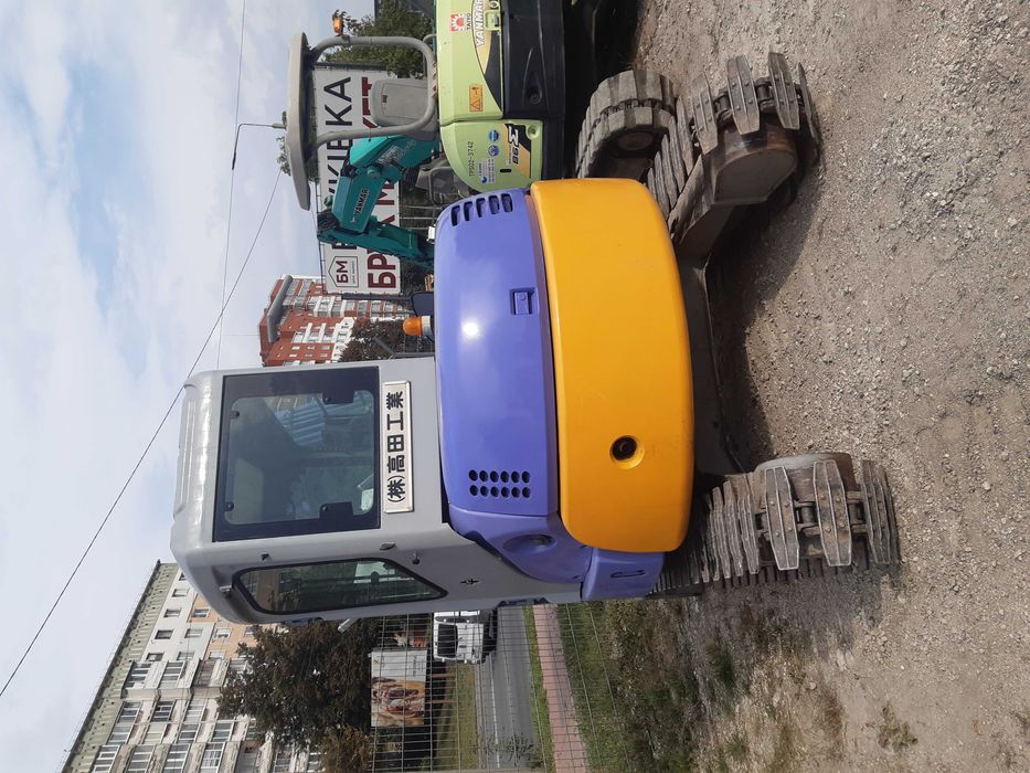 Екскаватор гусеничний Hitachi EX55UR-3