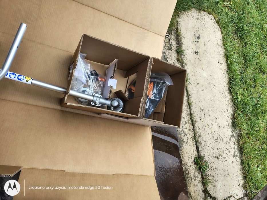 Sprzedam kosę Stihl 2,2 KM
