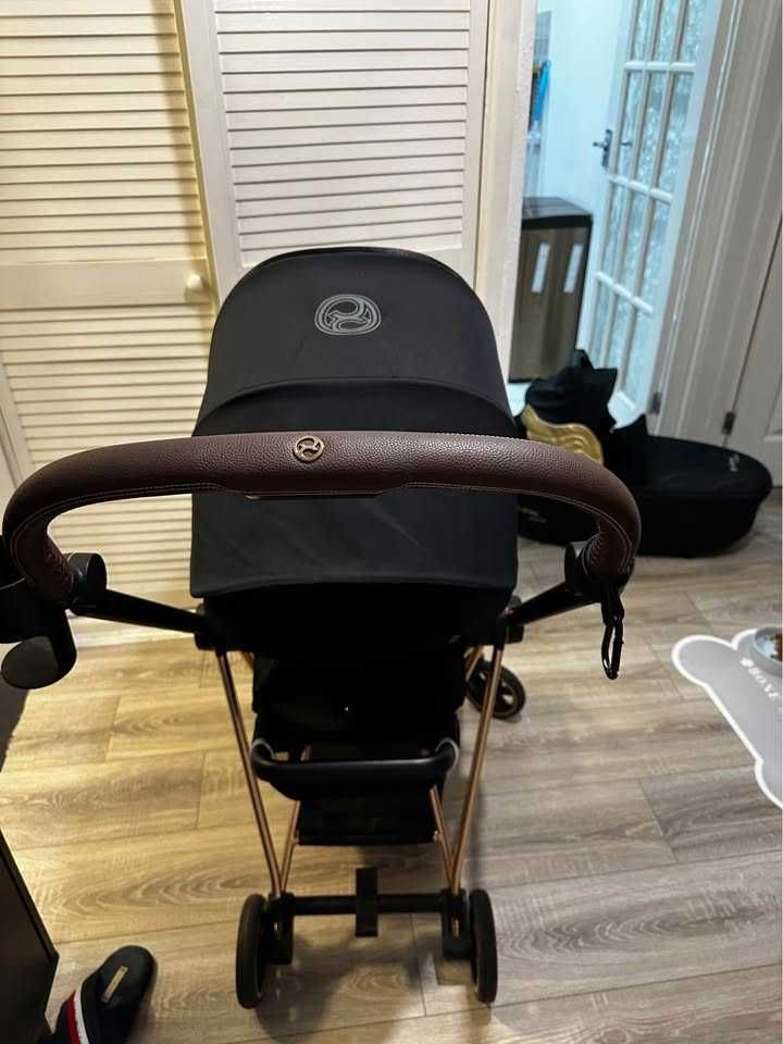 wóżek dziecięcy Cybex Mios Rose Gold x Jeremy Scott Gold Wings