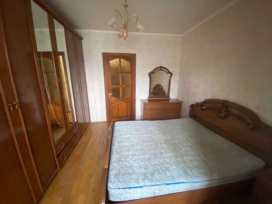 Продаж 2-к. Драгоманова, 31в. Метро Позняки 5 хв. Осокорки, Харківська