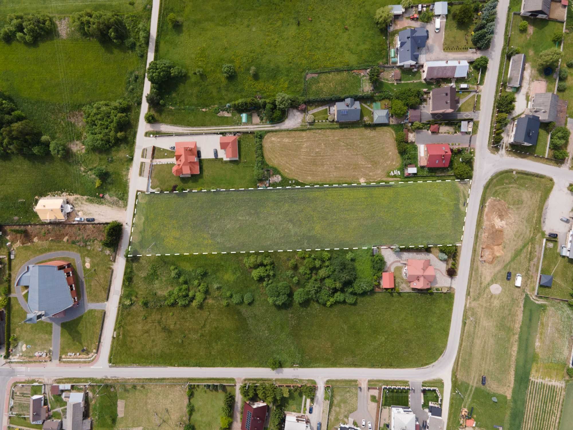 Ustawna duża działka budowlana 5552 m² – Bęczków, gm. Górno – z MPZP
