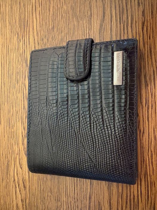 Гаманець Neri Karra з натуральної шкіри