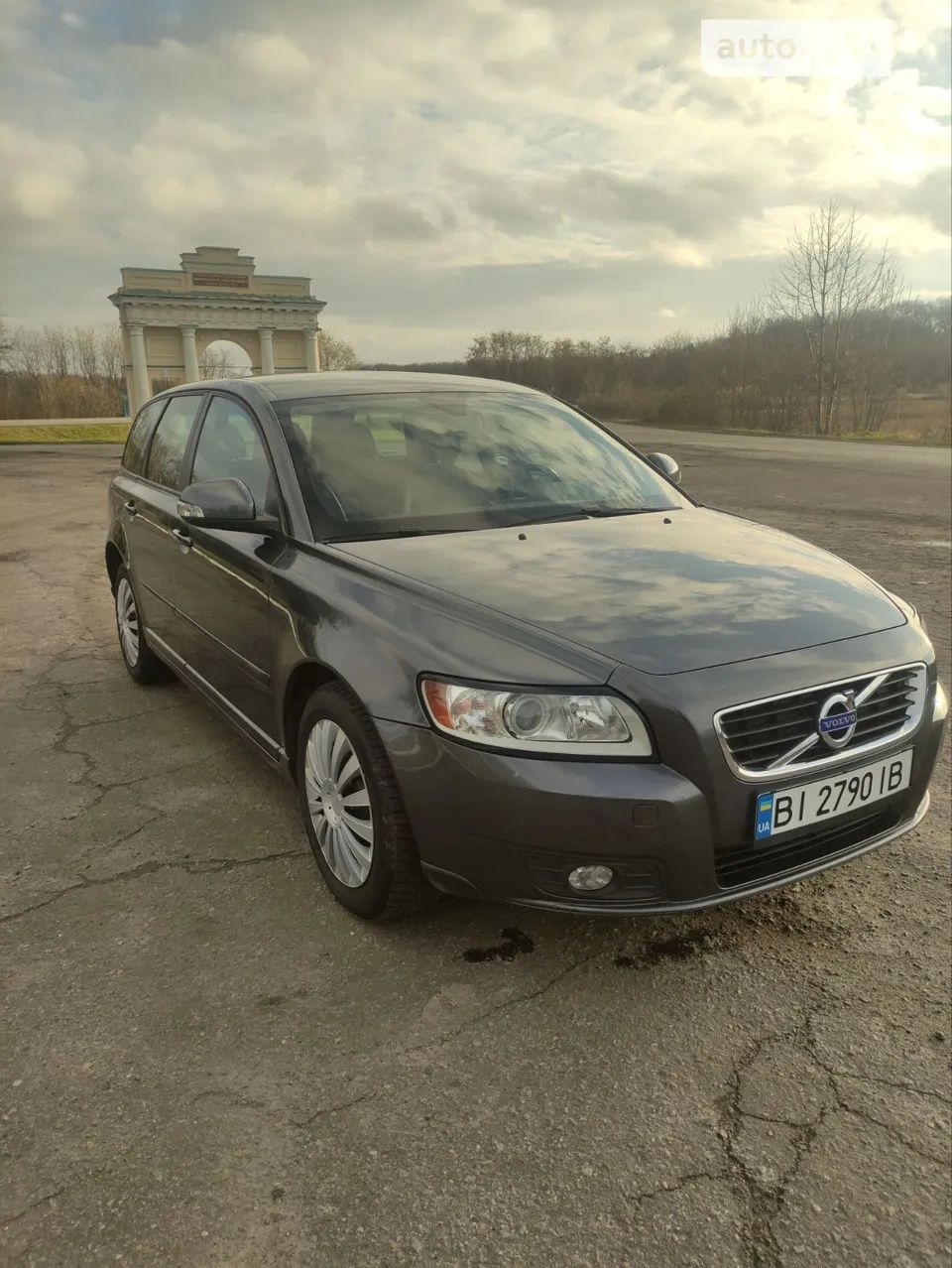 Продам Volvo V 50 2011р.