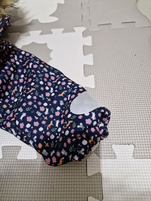 Zimowy kombinezon dla dziewczynki rozmiar 80/86 Sinsay Baby