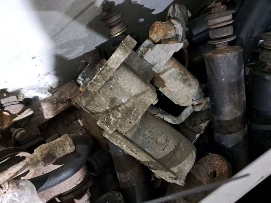 Балка передня На HYUNDAI HD65 2005r 3.3l