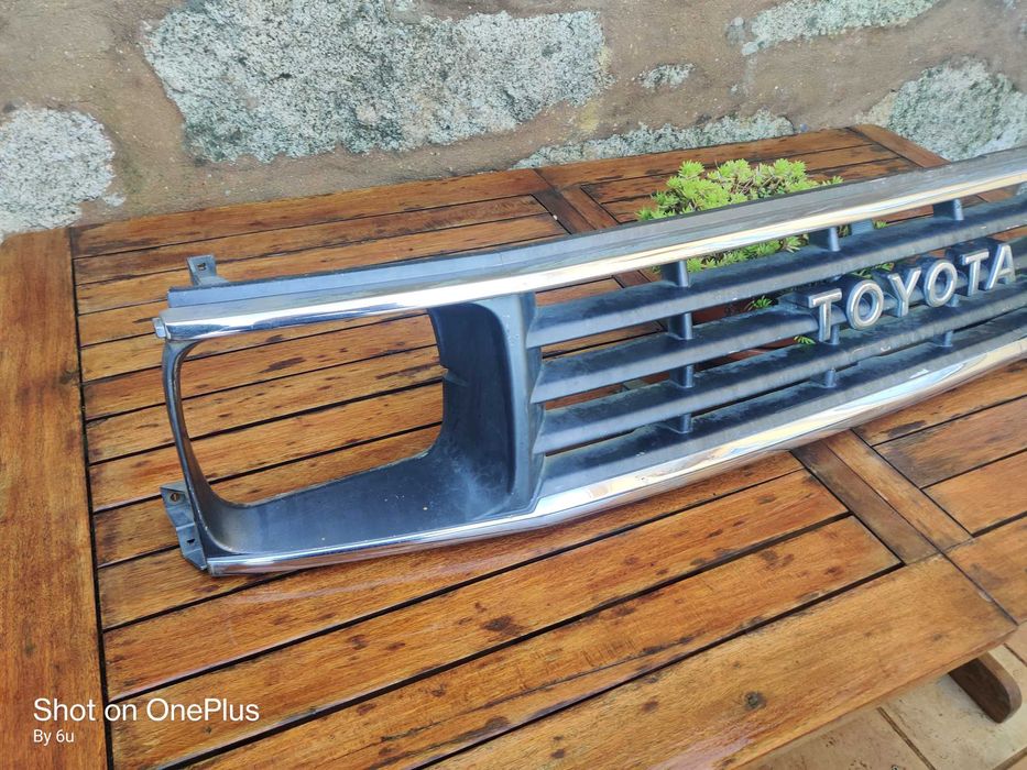 Toyota land cruiser grelha VX