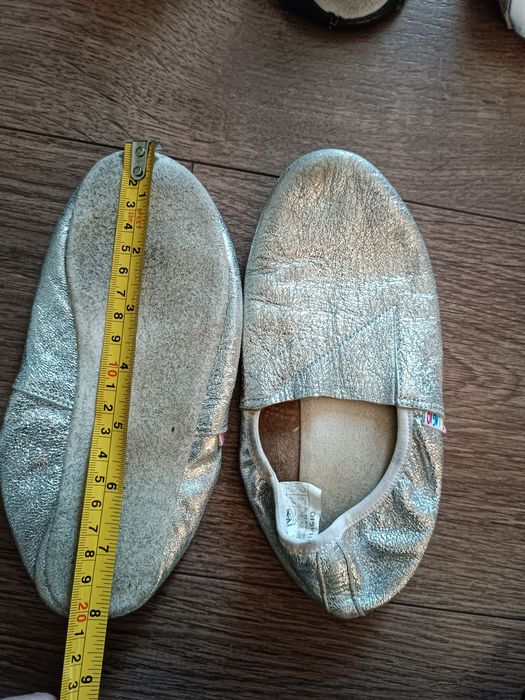 Чешки спортивные ,для танцев, выступления б.у.,стелька 17-22см