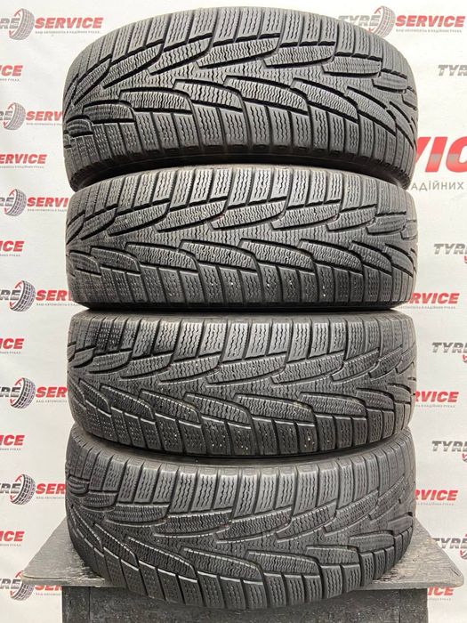 Зимние шины 215/60 R17 Kumho IZen KW31 Резина