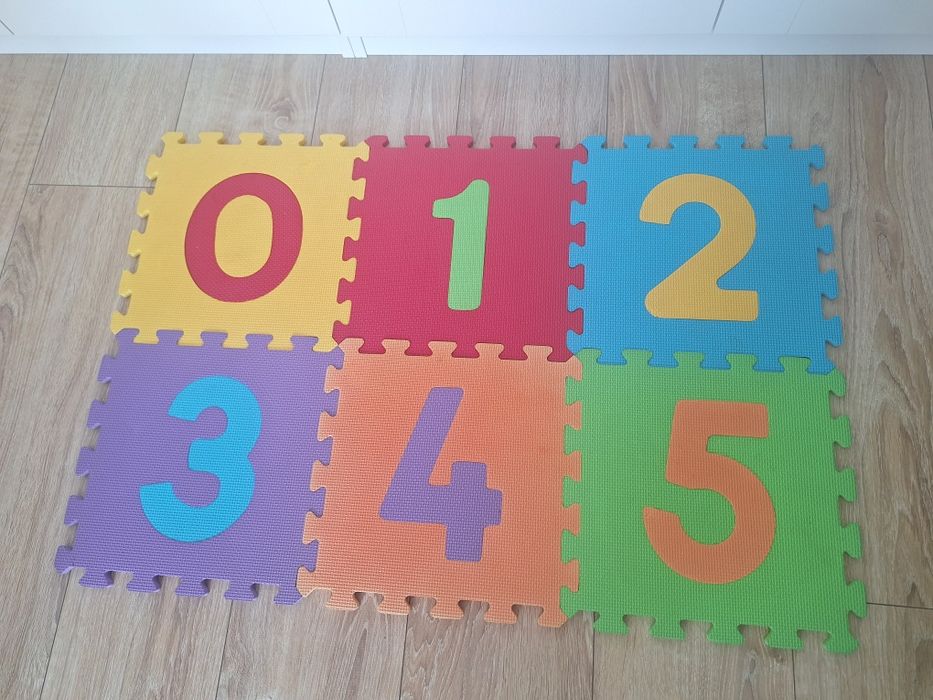 Puzzle piankowe z cyferkami na podłogę, mata